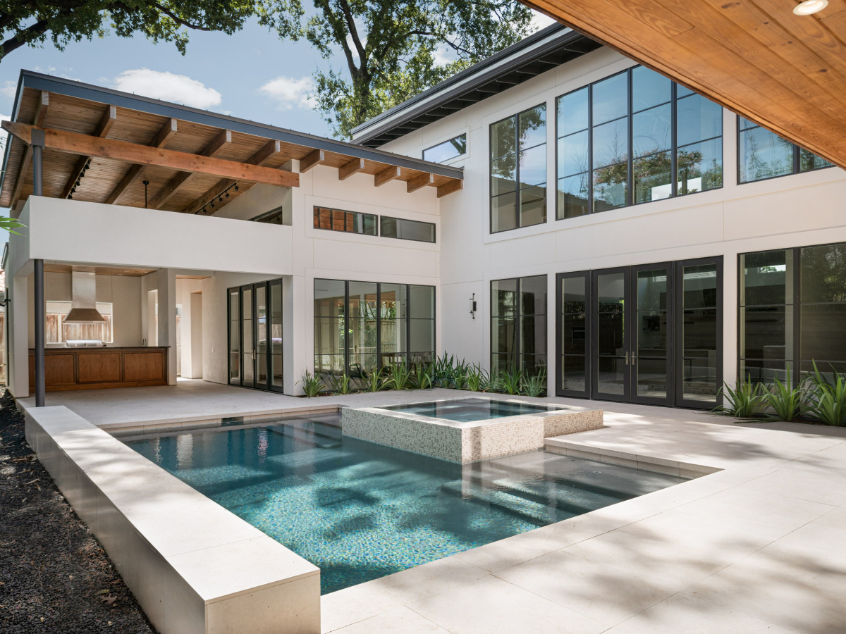 Houston Modern Home Tour showcases 8 sleek and stunning masterpieces