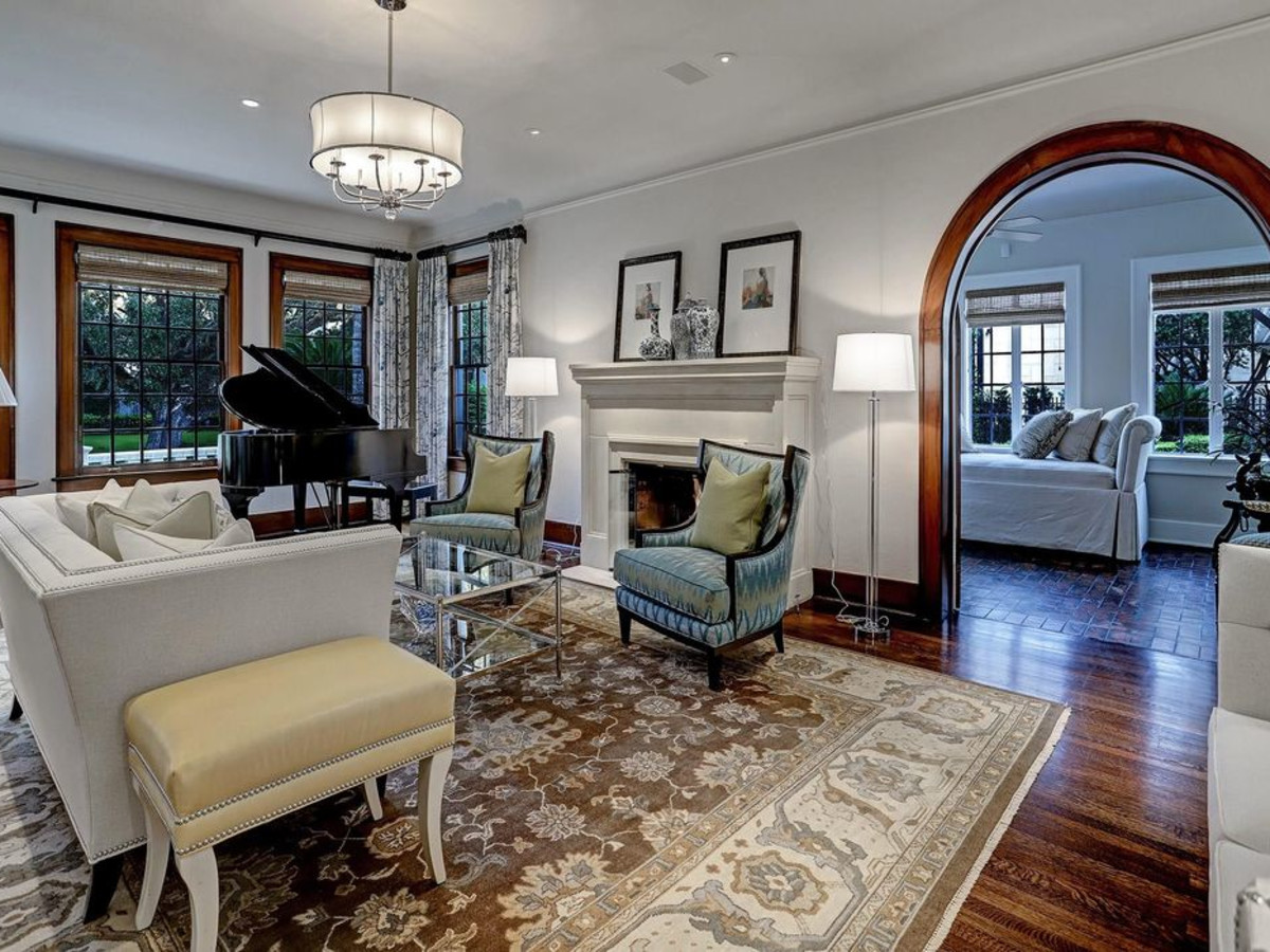 5322 Institute Lane Eppes House Houston