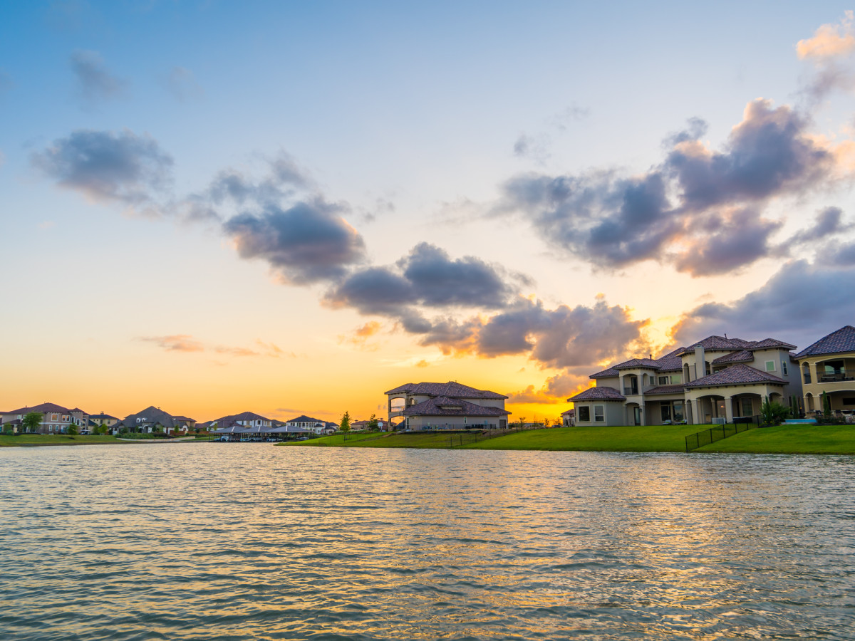 Towne Lake