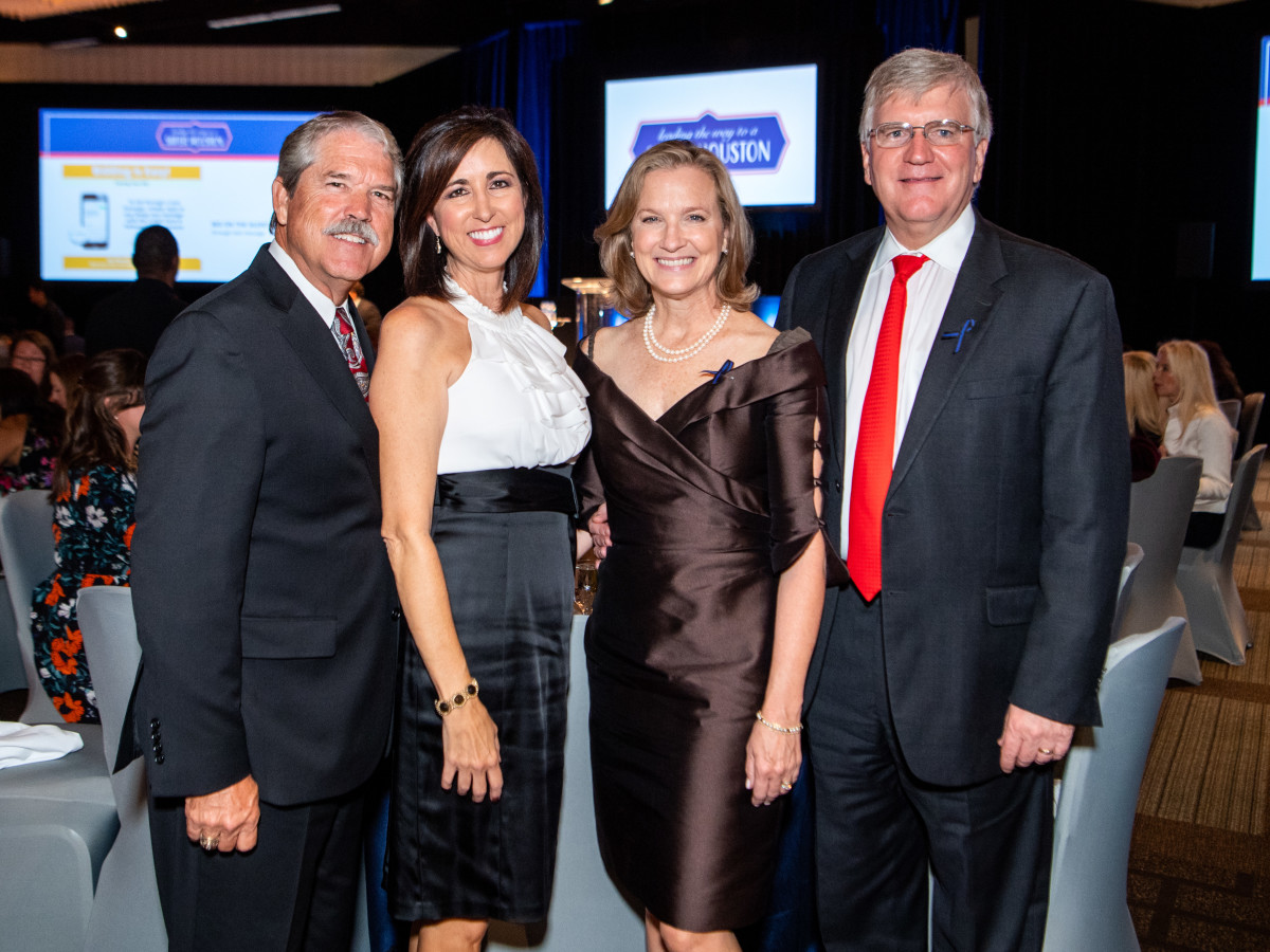Crime Stoppers Gala 2019 Larry Taylor, Kerri Taylor, Amber Gray, Cary Gray
