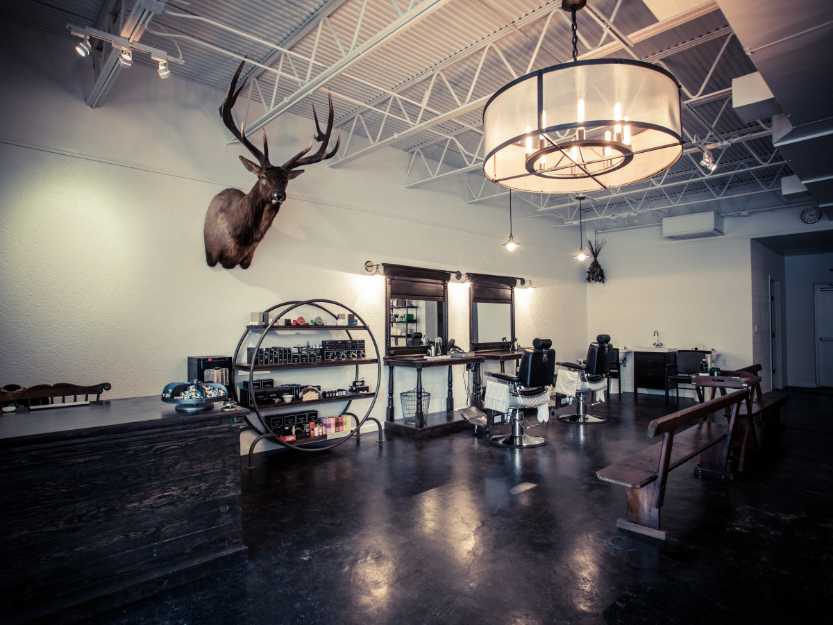 Hip Montrose Barbershop Cuts A Cool Space In Downtown S
