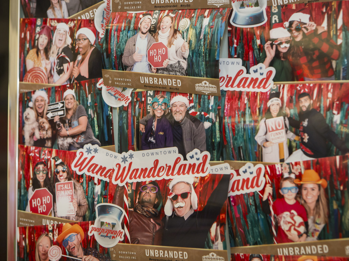 Unbranded photo booth