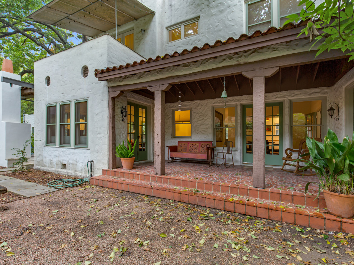 122 Rosemary San Antonio house for sale
