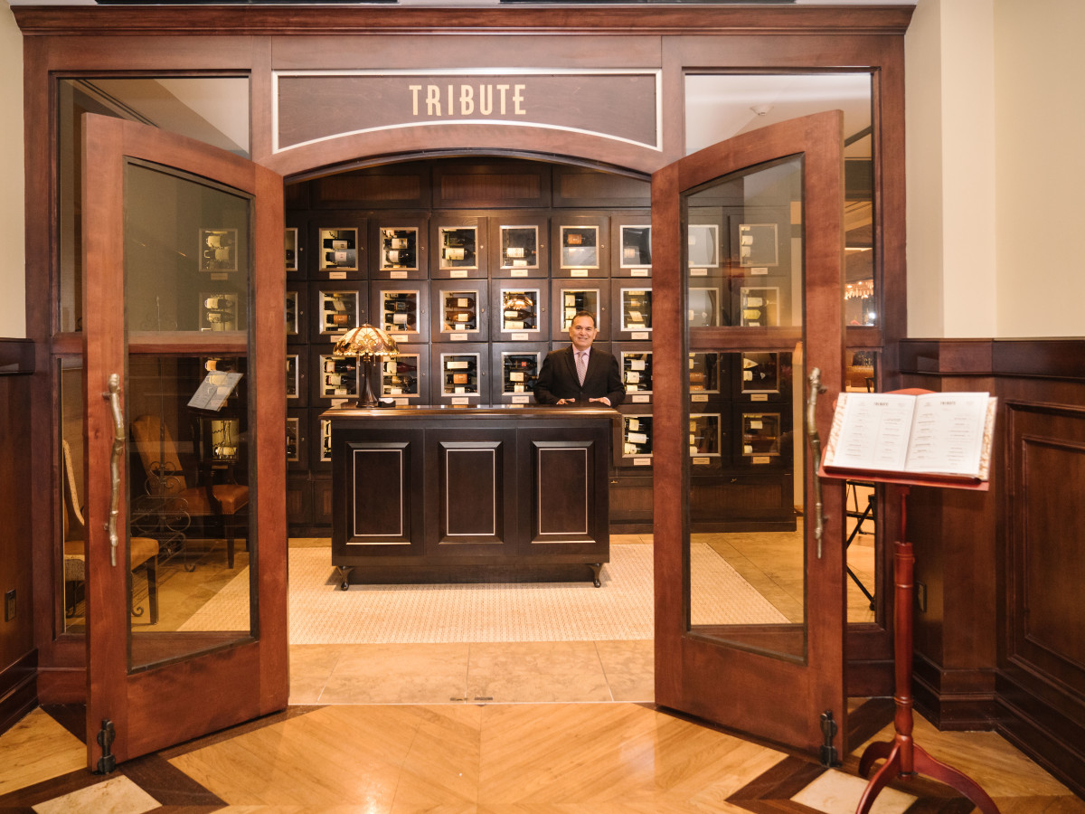 Tribute entrance at The Houstonian