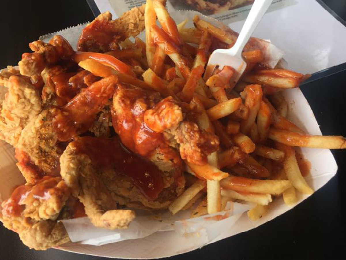 New Plano restaurant serves fried chicken with a side of Chicago fare