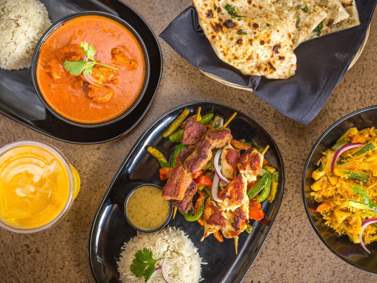 Casual Indian Restaurant Serves Up Curry And Kebabs To Upper Kirby