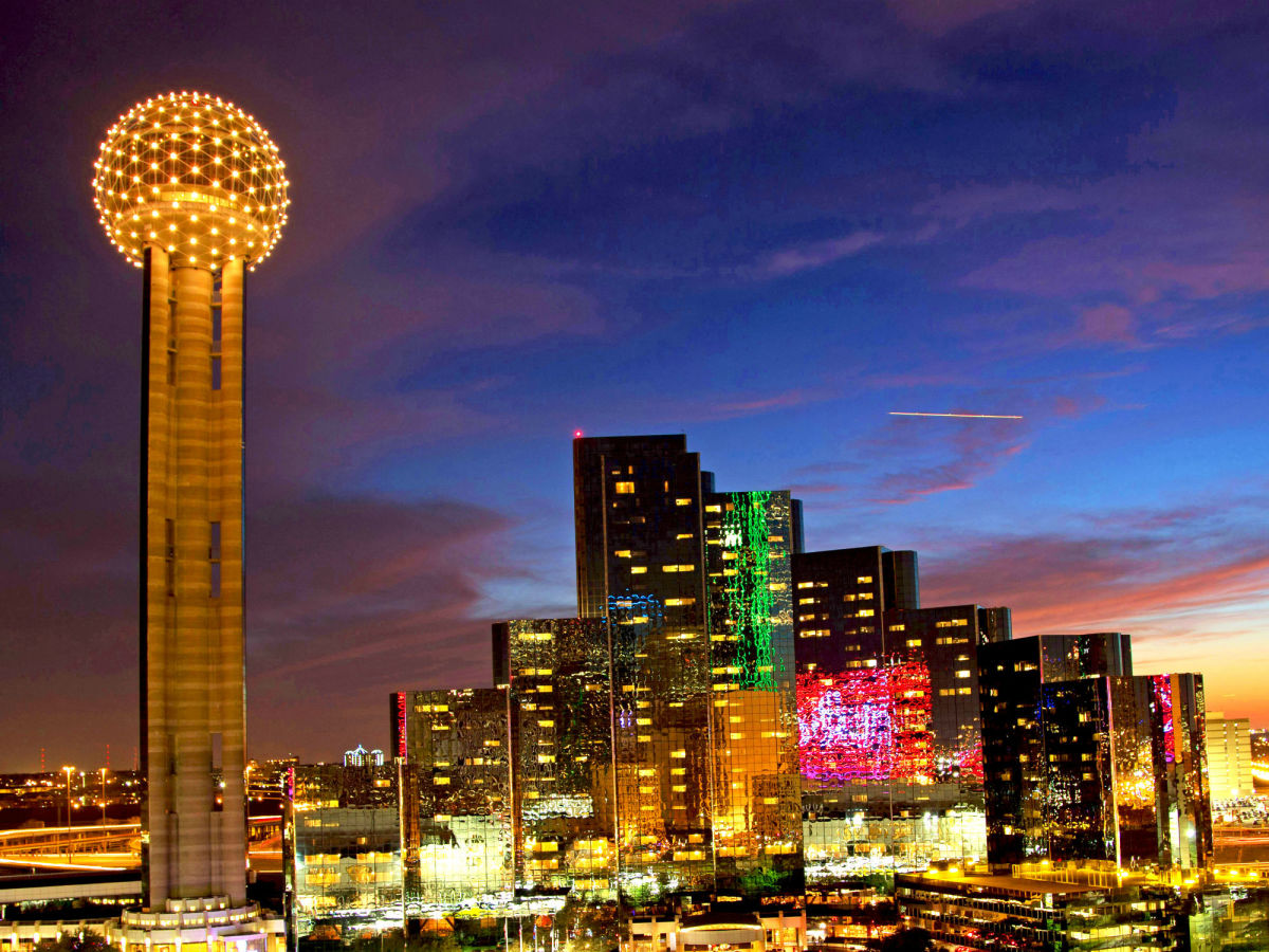 Essential tips for 2019 New Year's Eve fireworks in downtown Dallas