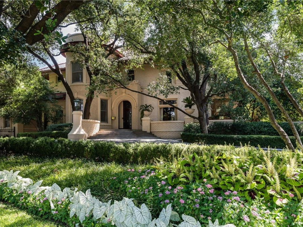 4712 Lakeside Dr., Highland Park