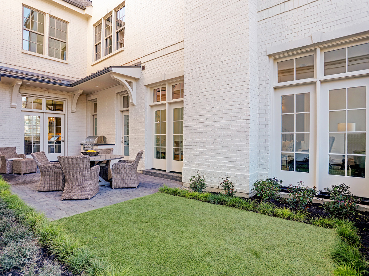 104 Morningview Park Houston house for sale
