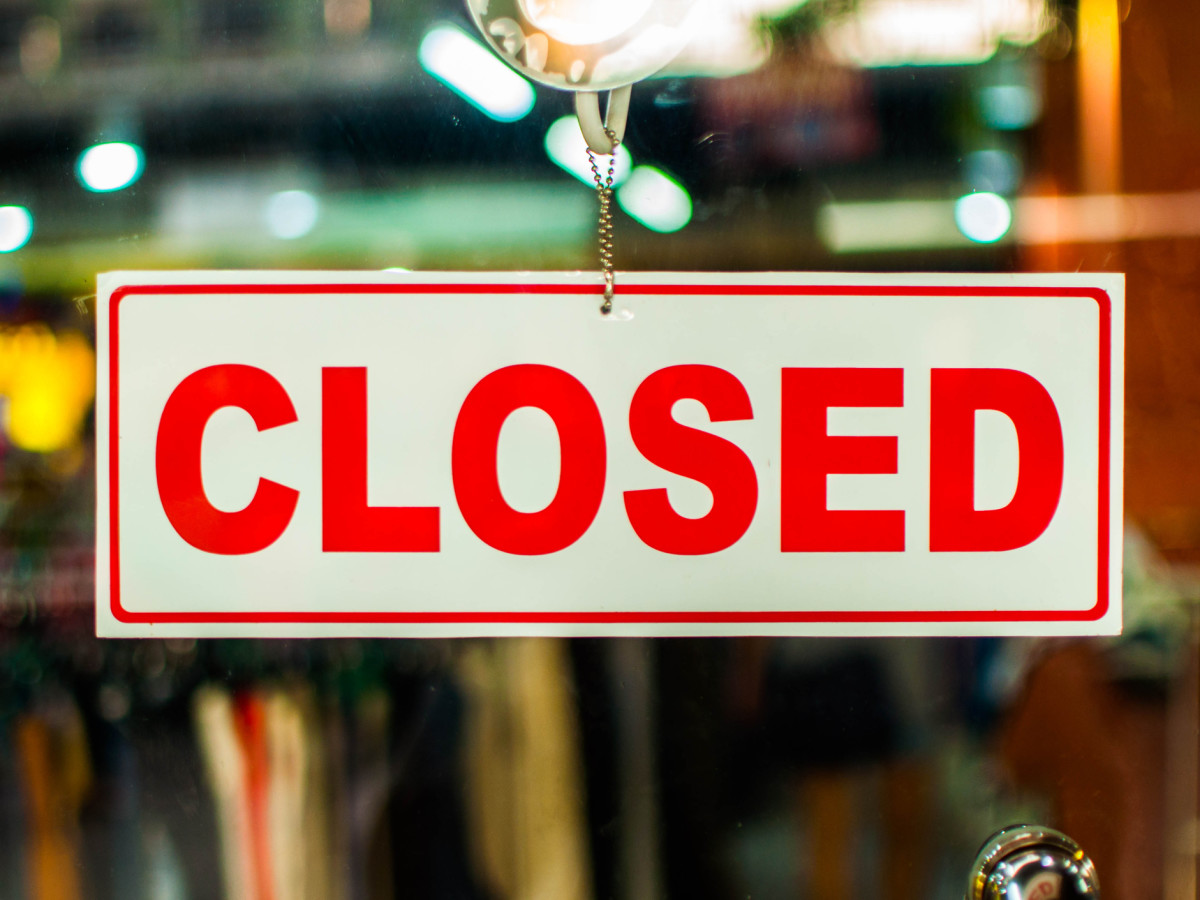 Closed sign