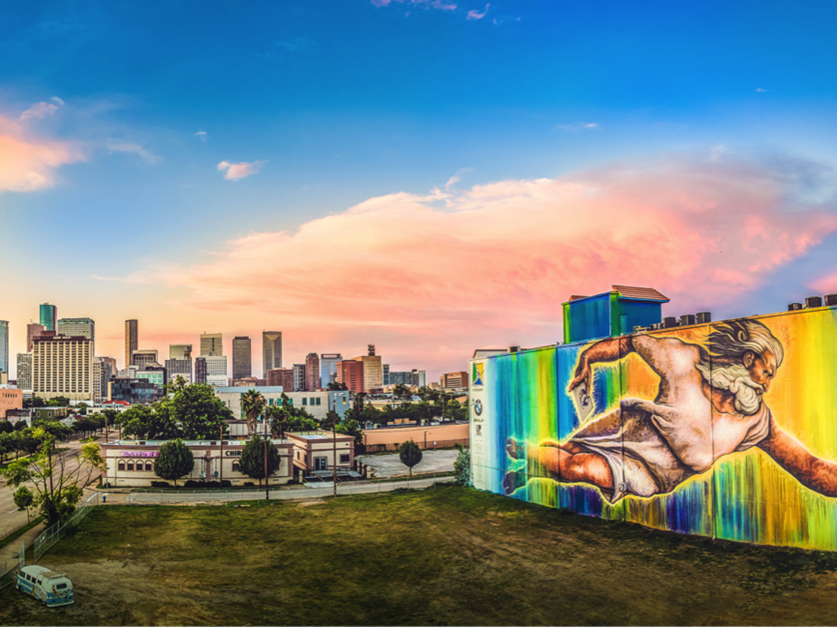 New Houston website takes locals on a tour of murals around town