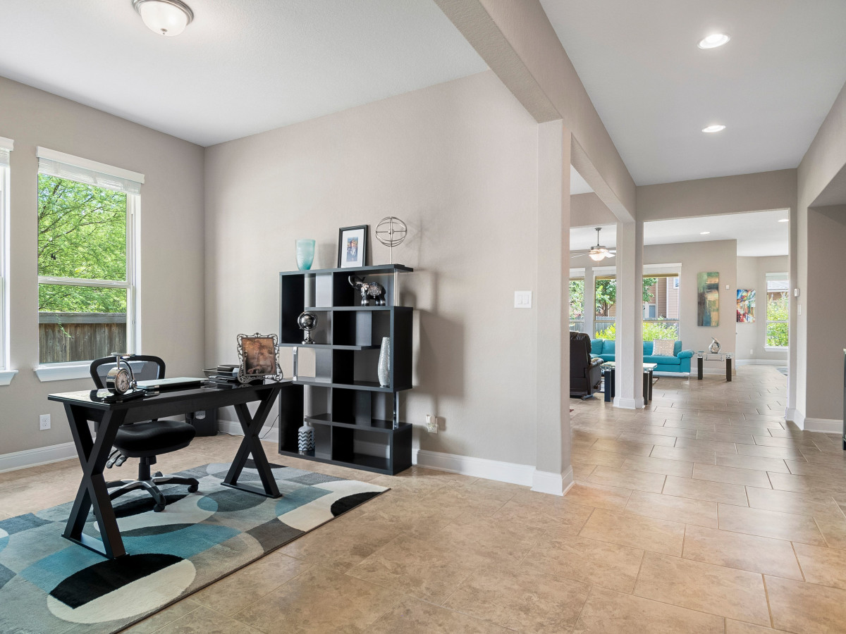 Former model home has all the bells and whistles in Wortham Oaks