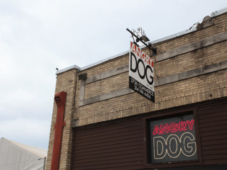 Angry Dog, Deep Ellum