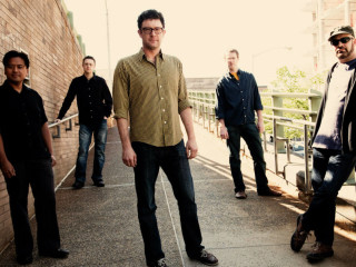 Jon Londbum & Big Five Chord