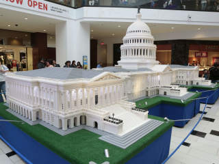 THE LEGO® Americana Roadshow presents BUILDING ACROSS AMERICA