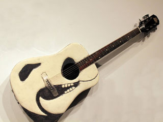 Kettle Art Gallery presents Art of the Guitar