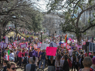 Women's March Austin Crowd