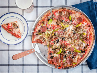 Heritage Pizza and Taproom Grand Opening Party