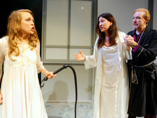 Teatro Dallas presents The Invaders