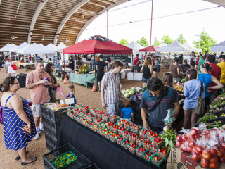mueller_farmers_market