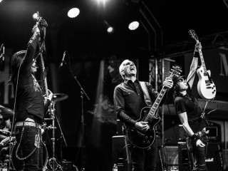News_Michael D. Clark_concert picks_012210_Everclear_band_Art Alexakis