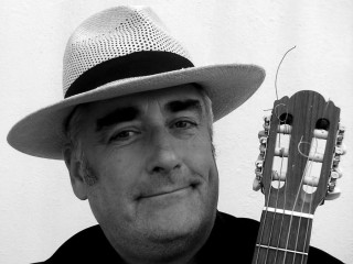 headshot of guitarist Fred Firth