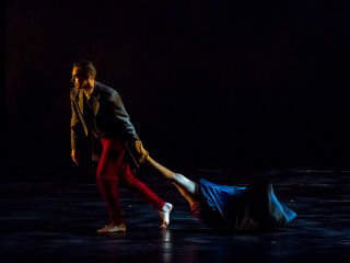 Dark Circles Contemporary Dance