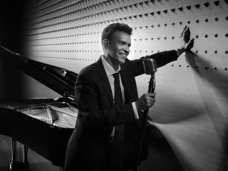 Brian Stokes Mitchell