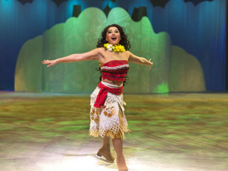 Disney on Ice presents Dare to Dream