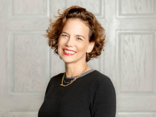 Dana Cowin