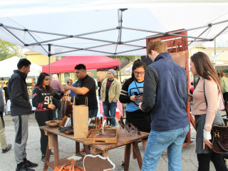 Pop up at Aurora