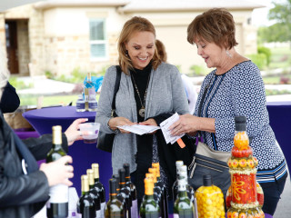 Homegrown Art & Wine Walk