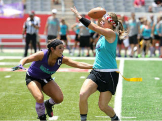 Blondes vs Brunettes Game