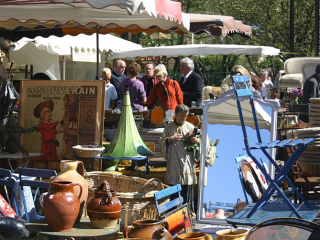 Memorial Antiques Interiors Presents Outdoor Market