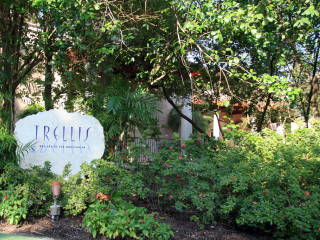 Places-Hotels/Spas-Trellis The Spa at The Houstonian-exterior-1