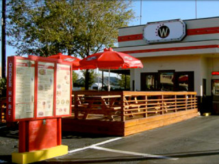 Places_W Grill_restaurant_drive-through