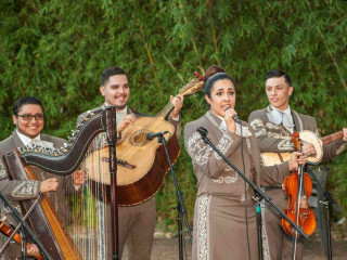 Mariachi Imperial de America