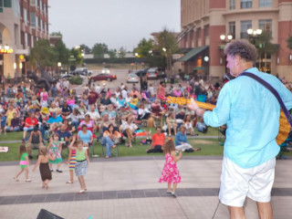 Music in the Plaza