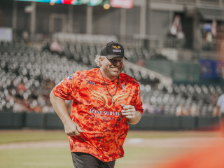 Toby Keith at Red River Celebrity Softball Game