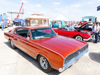 Guitars N' Cars