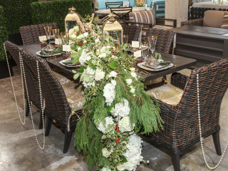 Deck The Tables Holiday Table Top Tour