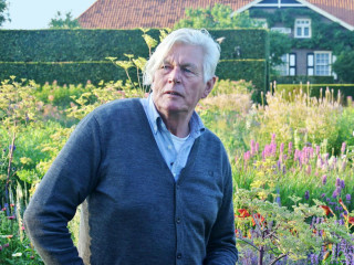 <i>FIVE SEASONS: the Gardens of Piet Oudolf</i>