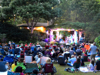 Grapevine Botanical Gardens Presents Sunset Live At The Gardens