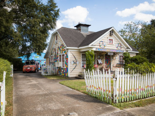 4th Annual Weird Homes Tour - Houston