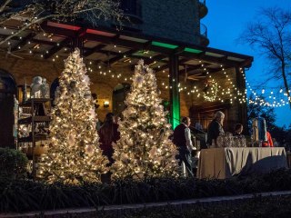 Four Seasons Resort and Club Dallas at Las Colinas presents Fireside Holiday Kickoff