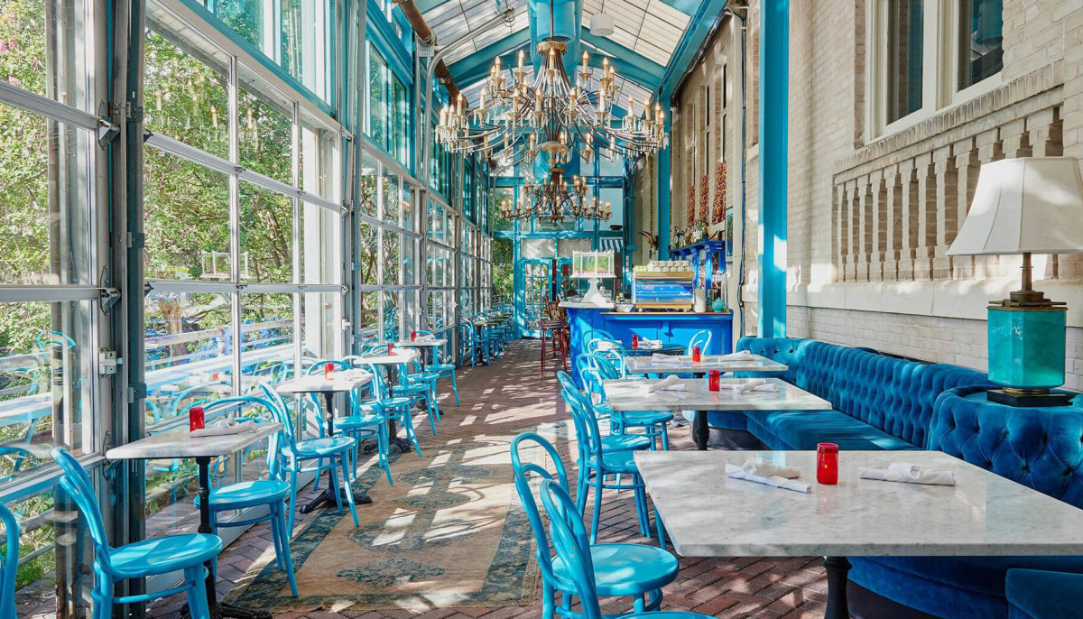 7 Romantic San Antonio Restaurants For A Swoon Worthy Date Night Culturemap San Antonio