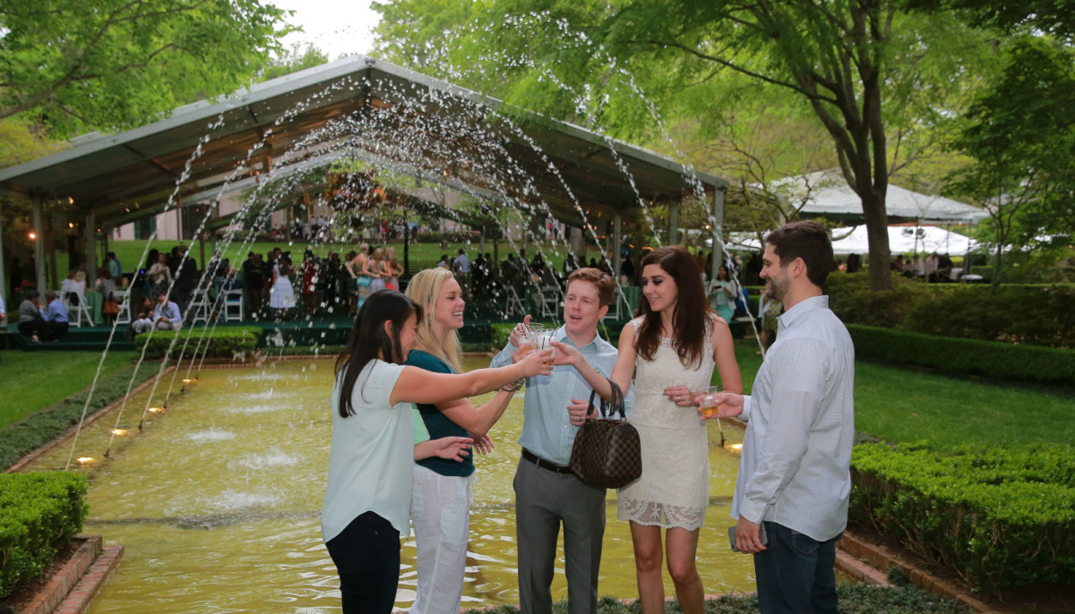 Bayou Bend Collection And Gardens Presents Jazz Juleps Event