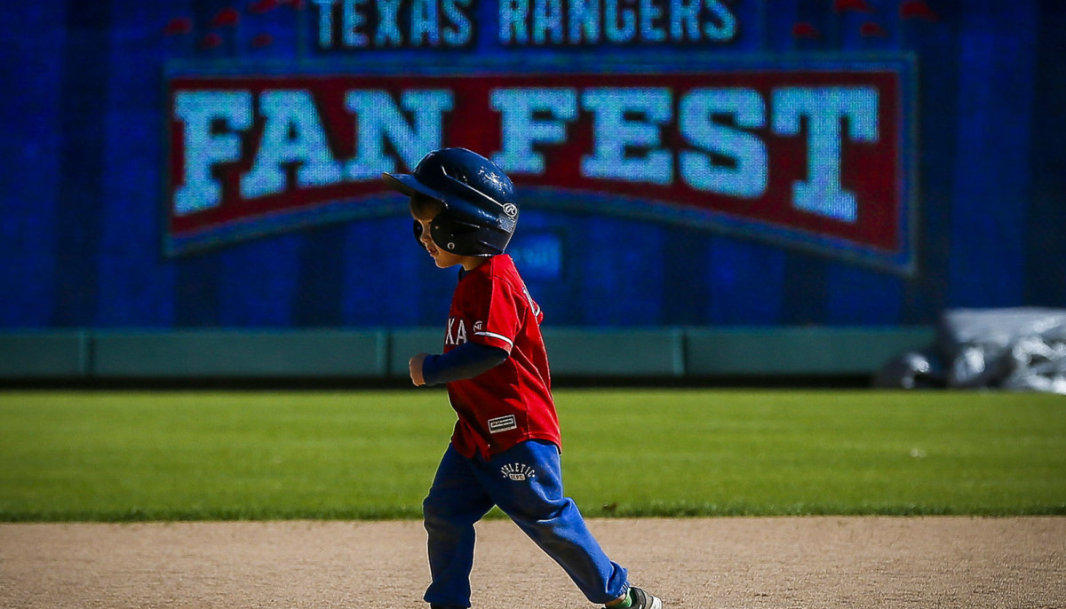 Texas Rangers Fan Fest Event Culturemap Dallas