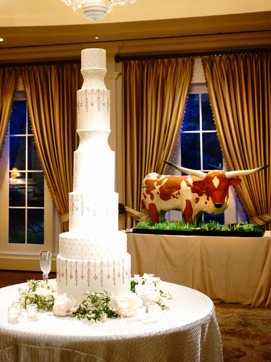 Houston, Chita Johnson wedding, June 2016, wedding cakes