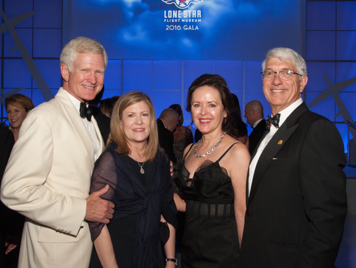Lone Star Flight Museum gala 5/16 Barry Hunsaker, Linda Hunsaker, Karen Rozzell, Scott Rozzell
